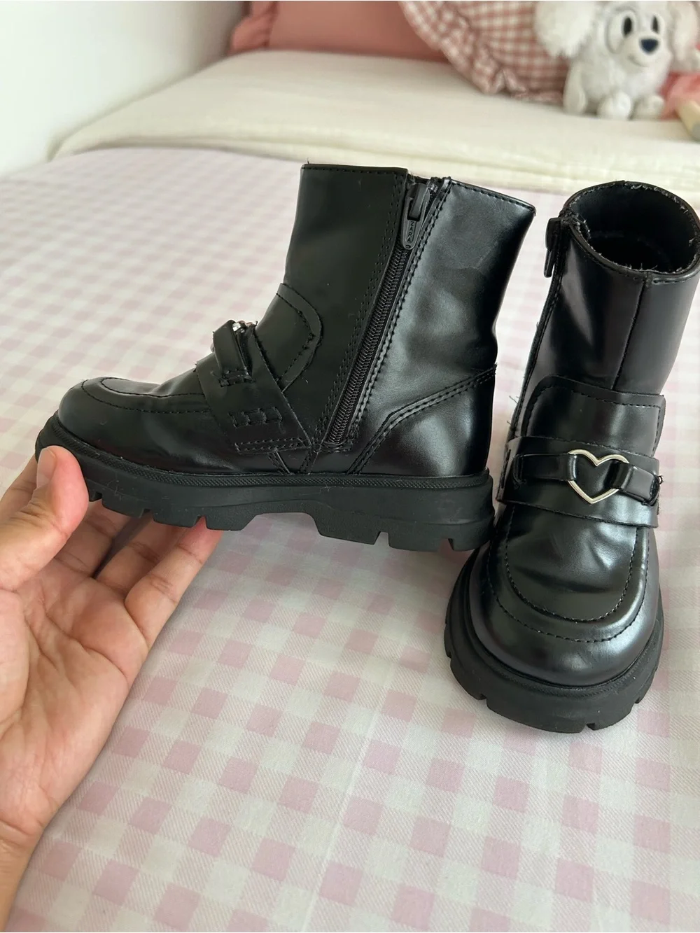 Zara chic black
